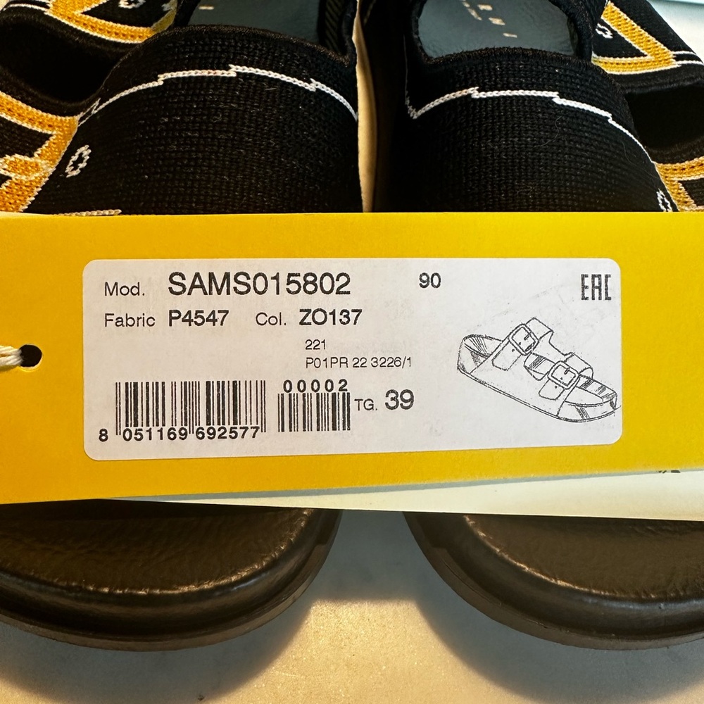 Marni Knit Pixel Graphic Slide Sandals - Picture 7 of 9